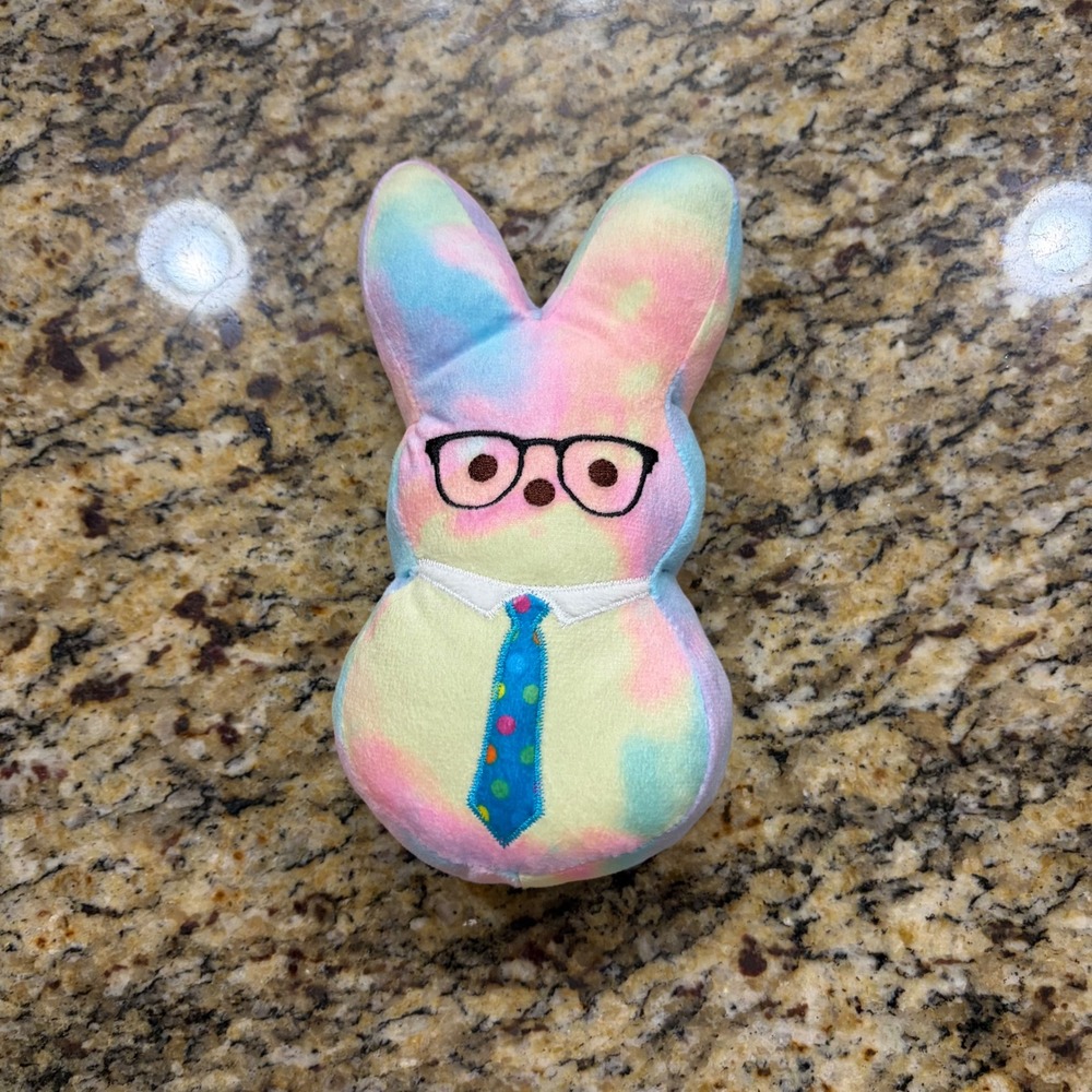 Danβ Dee Peeps Plush Bunny Tie Dye Pastel Pink Blue Yellow Glasses Tie 7.5